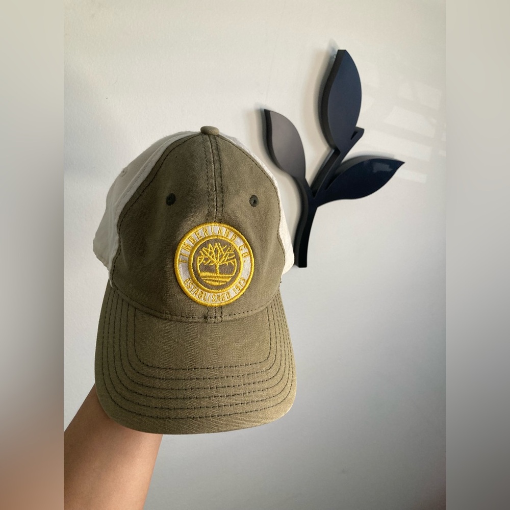 Timberland EarthKeepers adjustable Cap With Leather And Metal Strap Detailing